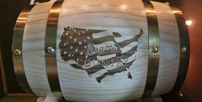 Braves 3 Liter Whiskey Barrel - fully functional - pine wood
