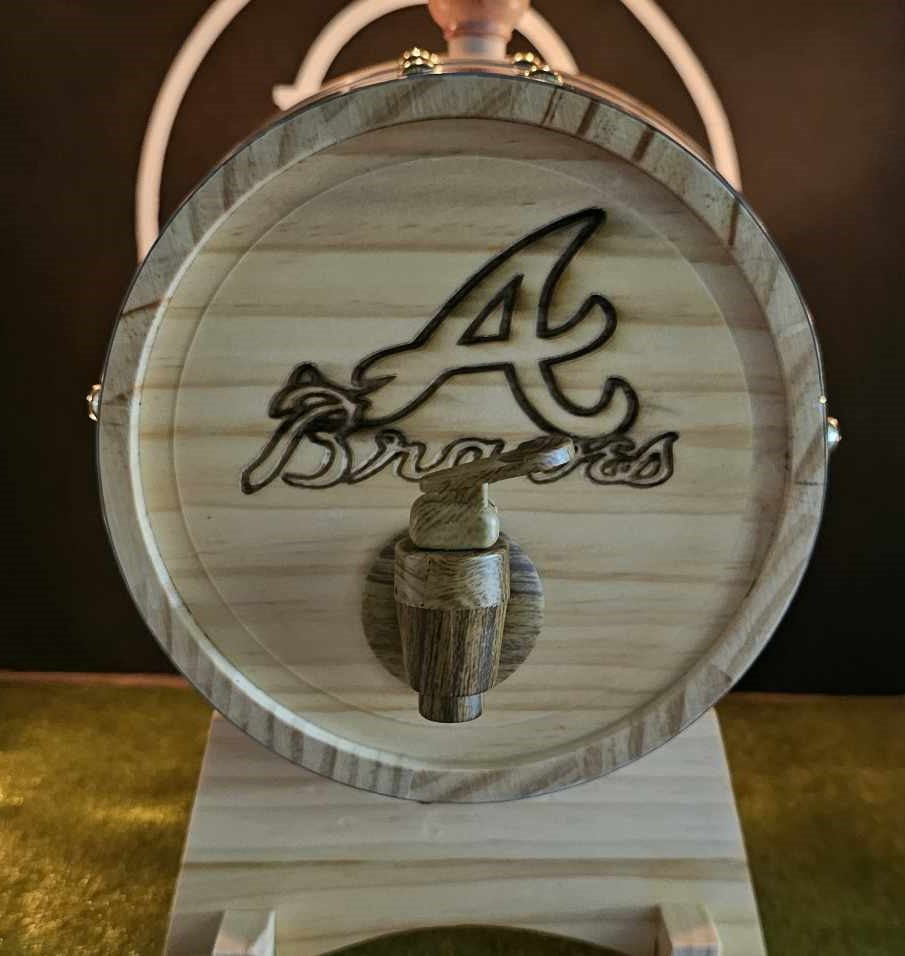 Braves 3 Liter Beverage Barrel, fully functional, laser engraved