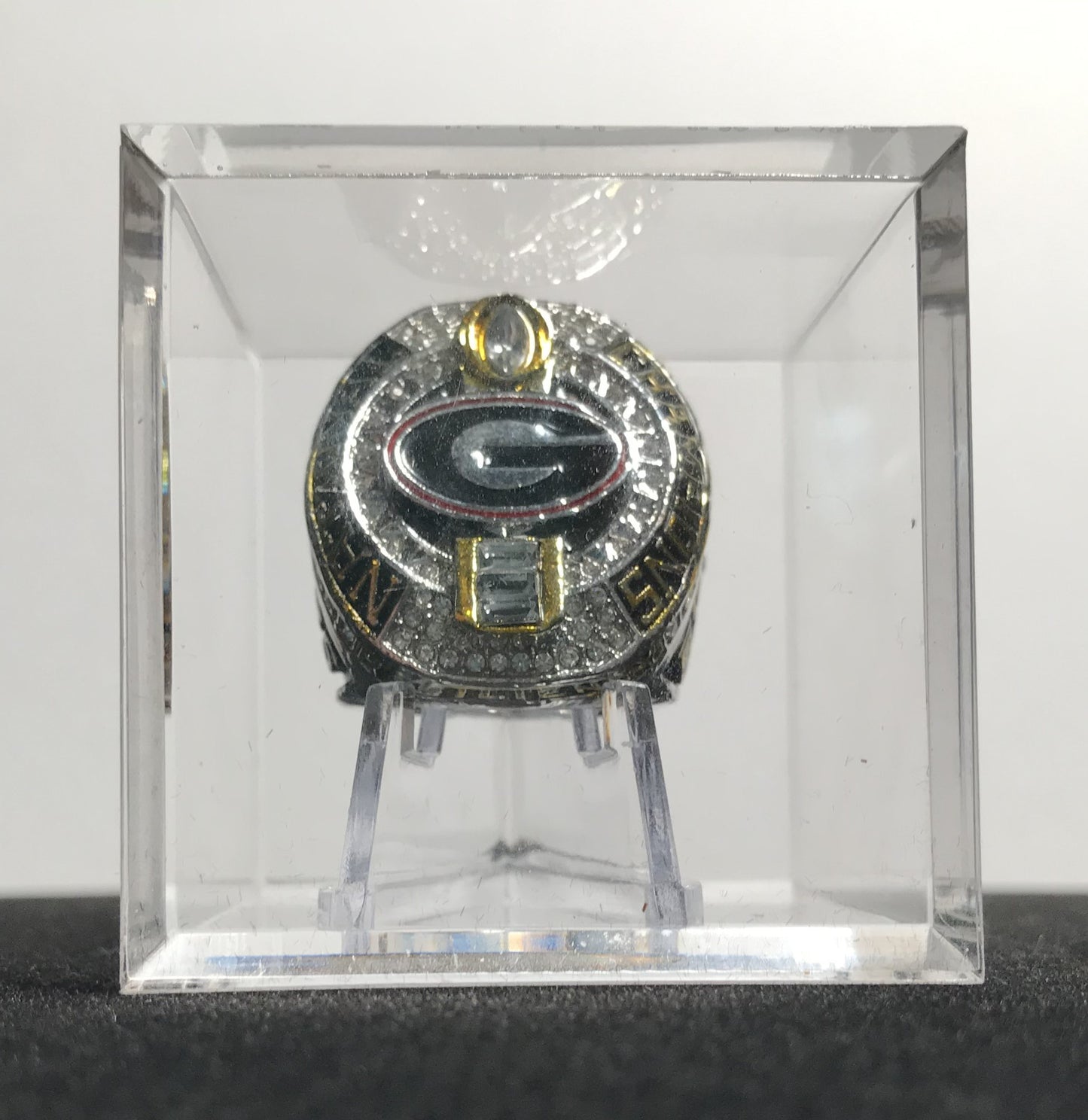 Ring - UGA 2021 Brock Bowers Replica National Championship Ring w/display box