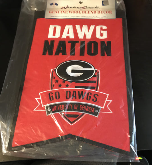 UGA 15"x 21" DAWG NATION embroidered wool wall banner, ingle sided